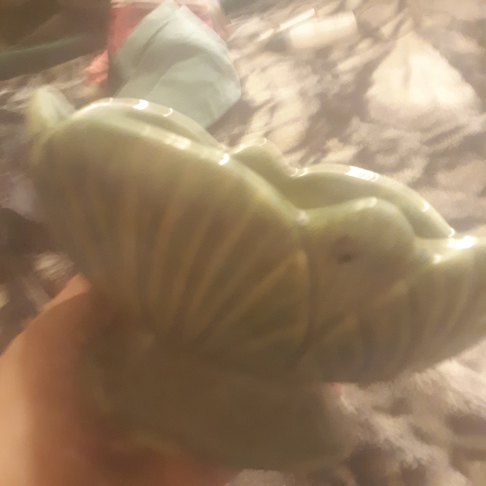 A till green dish or what not